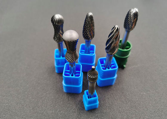 良い価格 高い仕上げを用いる非鉄切口の炭化タングステンの回転式ぎざぎざ オンライン